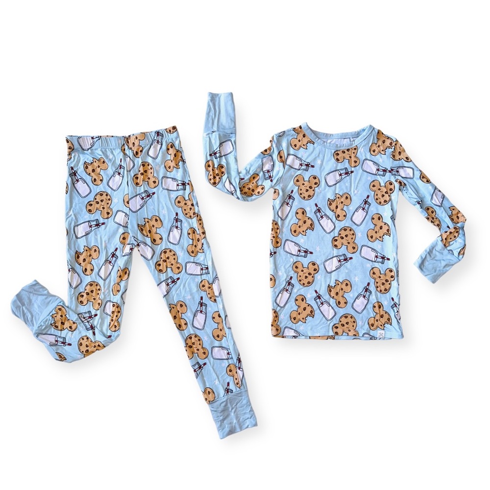Like New Mickey Bamboo Set